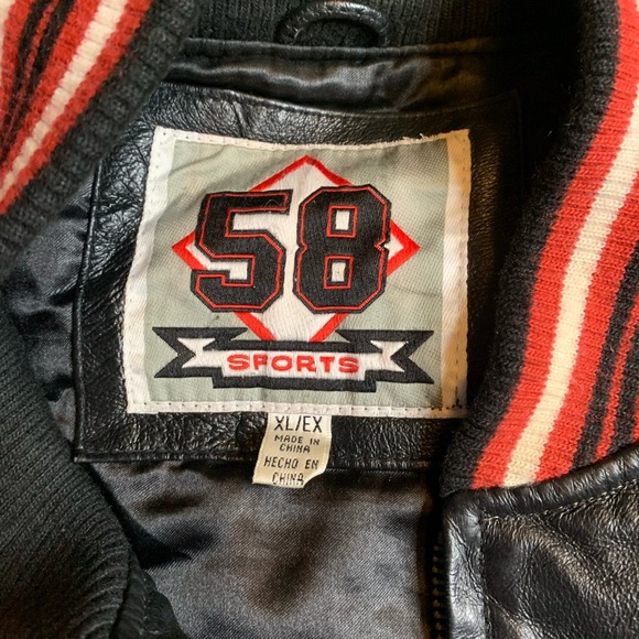 Vintage Detroit Red Wings Leather Jacket - Picture 6 of 7